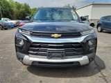Used 2023 Chevrolet TrailBlazer LT image 2