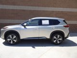 Used 2022 Nissan Rogue Platinum w/ Head-Up Display Package image 3