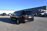Certified 2023 Chrysler Pacifica Touring-L image 6
