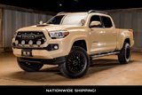 Used 2017 Toyota Tacoma TRD Sport image 4