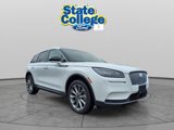 Used 2022 Lincoln Corsair AWD w/ Premium Package image 3