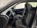 Used 2015 Nissan Rogue SV image 2