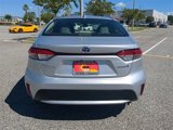 Used 2022 Toyota Corolla LE image 5
