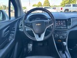 Used 2020 Chevrolet Trax LT w/ LT Convenience Package image 3