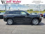 New 2025 Jeep Grand Cherokee Laredo X image 3
