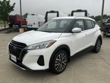 Used 2024 Nissan Kicks SV image 3