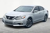 Used 2017 Nissan Altima 2.5 SV image 2