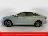 Used 2025 Volkswagen Jetta SE image 2