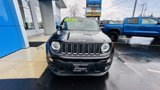 Used 2018 Jeep Renegade Latitude image 3