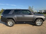 Used 2016 Toyota 4Runner SR5 image 2