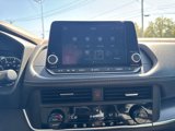 Used 2023 Nissan Rogue SV image 4