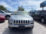 Used 2016 Jeep Cherokee Latitude w/ Comfort/Convenience Group image 2