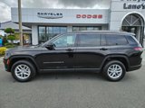 Used 2022 Jeep Grand Cherokee L Laredo w/ Luxury Tech Group I image 2