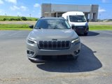 Used 2023 Jeep Cherokee Altitude Lux image 2