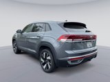 Used 2024 Volkswagen Atlas Cross Sport SE image 3