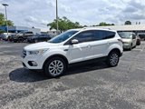Used 2017 Ford Escape Titanium image 2