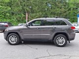 Used 2017 Jeep Grand Cherokee Laredo w/ Quick Order Package 23E image 5