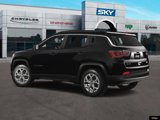 New 2025 Jeep Compass Latitude image 4