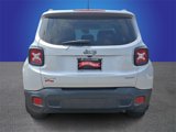 Used 2017 Jeep Renegade Latitude image 5