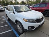 Used 2011 Kia Sorento EX w/ Premium Pkg image 3