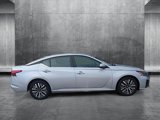 Used 2023 Nissan Altima 2.5 SV image 4