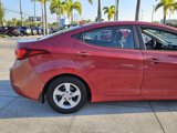 Used 2015 Hyundai Elantra SE image 4