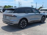 New 2025 Lincoln Nautilus Reserve image 5