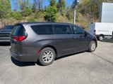 Used 2023 Chrysler Voyager LX image 3