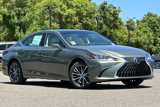 New 2025 Lexus ES 350 w/ Premium Package image 2