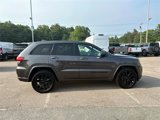 Used 2019 Jeep Grand Cherokee Altitude image 2