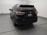 Used 2016 Toyota Highlander LE image 6