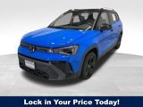 New 2025 Volkswagen Taos SE image 3