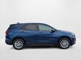 Used 2022 Chevrolet Equinox LS w/ LS Convenience Package image 4