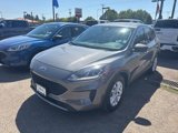 Used 2022 Ford Escape SE image 2
