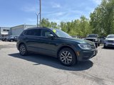 Used 2019 Volkswagen Tiguan SE w/ Panoramic Sunroof Package image 3