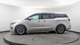 Used 2017 Kia Sedona SX image 3