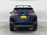 Used 2018 Toyota RAV4 SE image 4