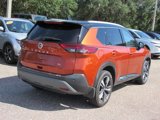 Used 2021 Nissan Rogue SL image 3