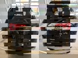Used 2018 GMC Acadia Denali image 4