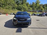 Used 2022 Chrysler Pacifica Touring image 2