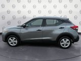 Used 2019 Nissan Kicks S image 2