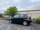 Used 2007 Toyota Yaris 2-Door Hatchback image 4