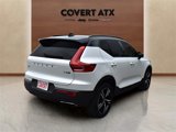 Used 2020 Volvo XC40 T5 R-Design image 5
