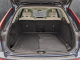 Used 2022 Volvo XC60 B5 Momentum w/ Climate Package image 6
