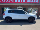 Used 2017 Volkswagen Tiguan Limited w/ Premium Package image 2