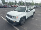 Used 2017 Jeep Renegade Limited image 3
