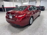Used 2016 Nissan Altima 2.5 S w/ Power Driver Seat Package image 3