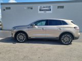 Used 2019 Lincoln Nautilus Reserve image 2