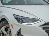 Certified 2022 Hyundai Sonata SE image 2
