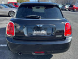 Used 2017 MINI Cooper 4-Door Hardtop image 4